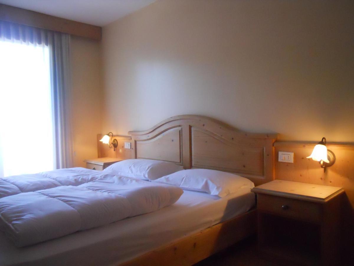 Park Hotel Miramonti Фольгарія Номер фото